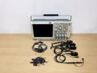 Осциллограф смешанных сигналов с анализатором спектра Tektronix MDO4104B-3 (демонстрационный)